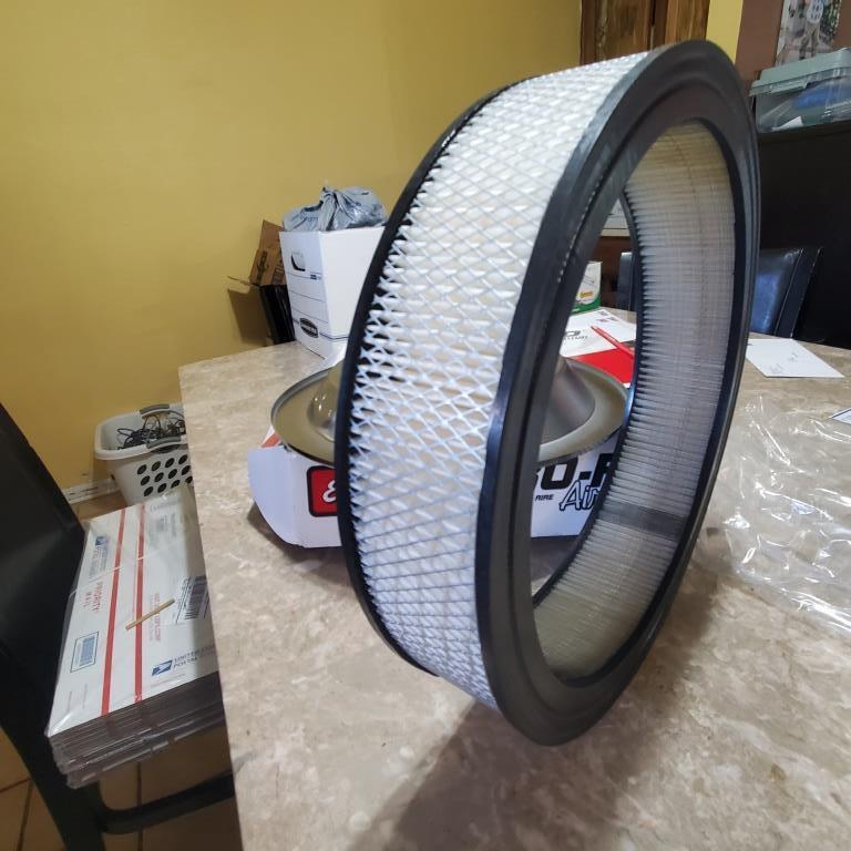 Edelbrock 1221 Pro-Flo 14" Round Air Cleaner / Filter w Air Cleaner Riser