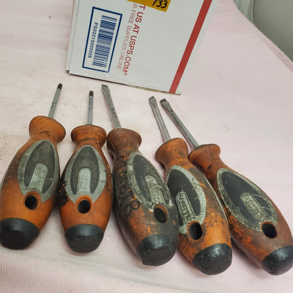 Lot of 5 Witte Flat Head & Phillips Head Screwdrivers LOT-933