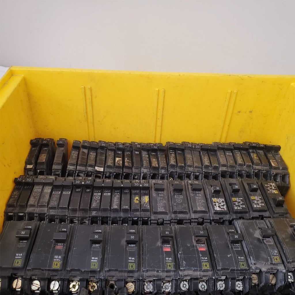 Large Lot of 61 Used Circuit Breakers Assorted #30