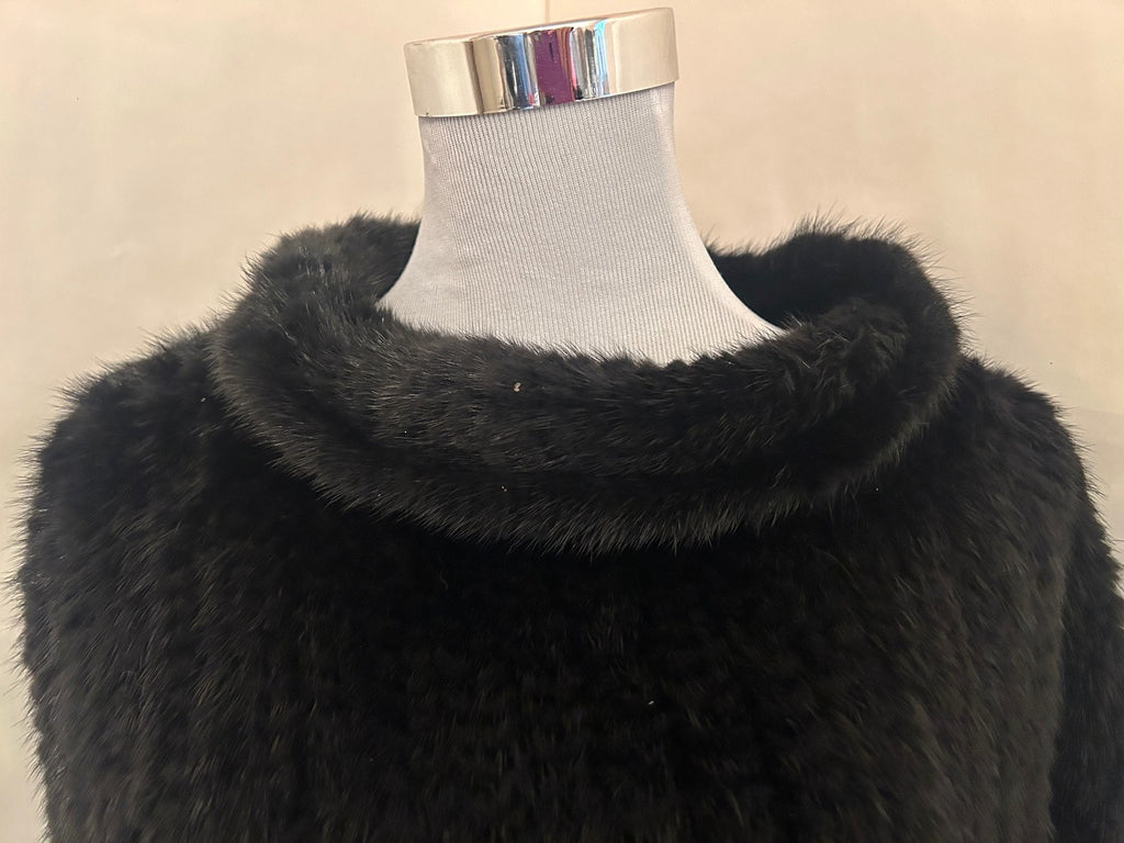 Saks Fifth Avenue MINK FUR Black Poncho Fringe One Size NWT Retail $1,495