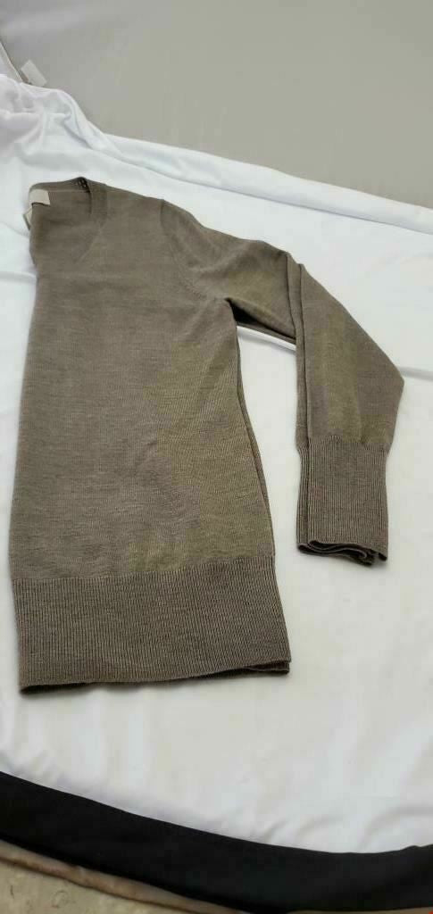 Banana Republic 100% Merino Wool Brown V-Neck Men's Sweater Size Large