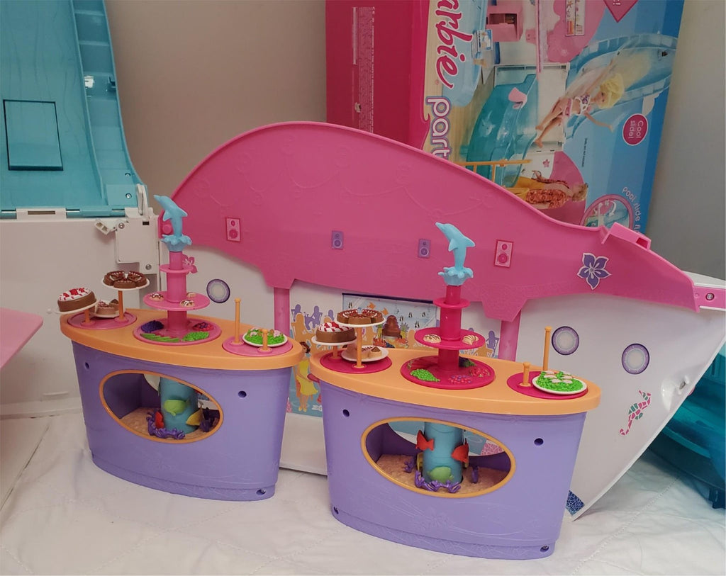 Mattel S.S. BARBIE Party Cruise Ship 2010 With Accessories Playset