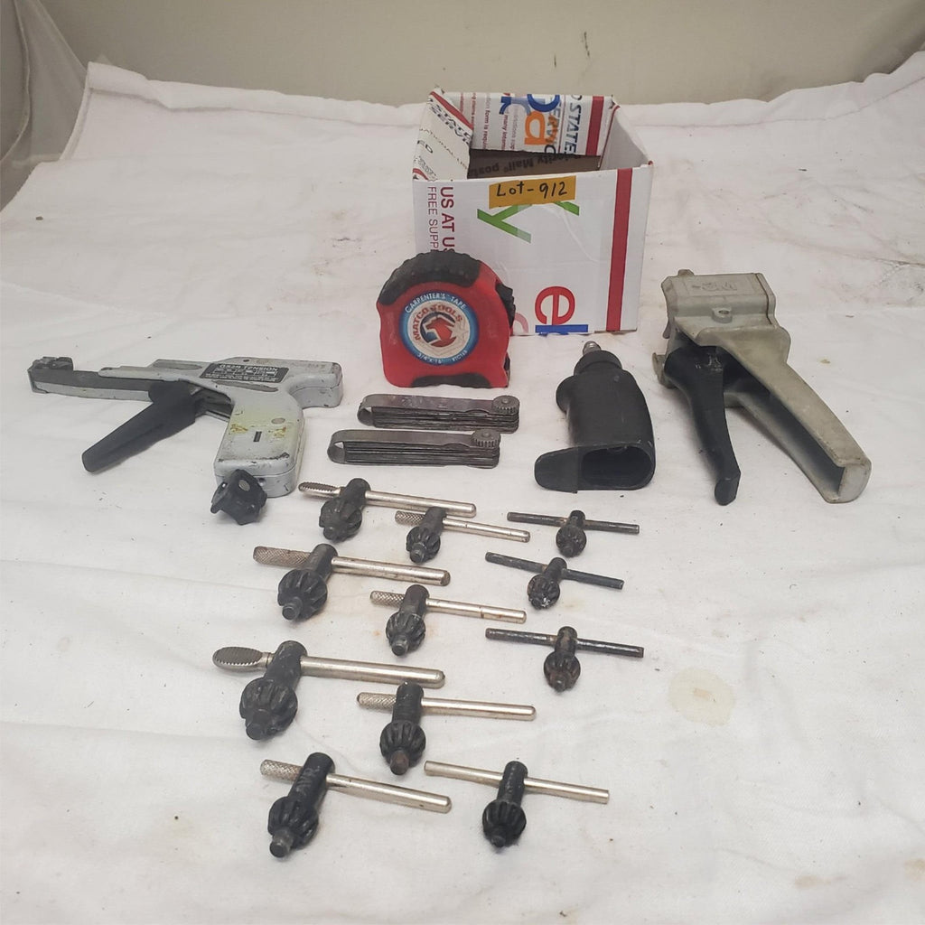 Lot of Assorted Drill Chuck Keys Feeler Gage Tension Cable Tie Tools LOT-912