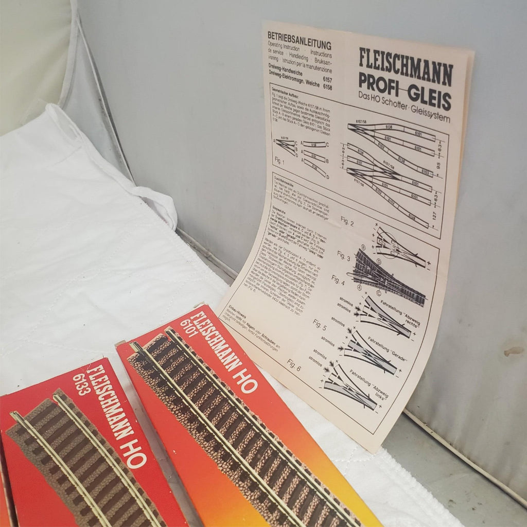 Lot of Assorted Track-Bed and Fleischmann Toy Train Track Set