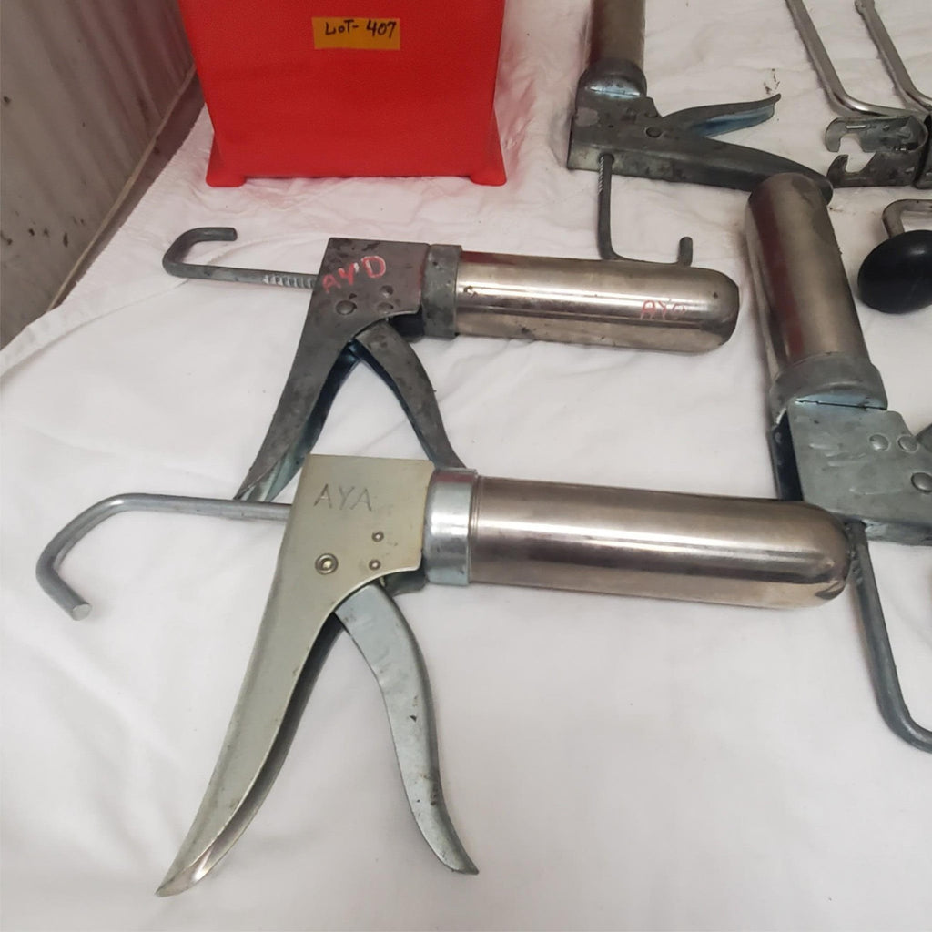 Lot of Semco Model 850 Manual Dispensing Gun Tool LOT-407
