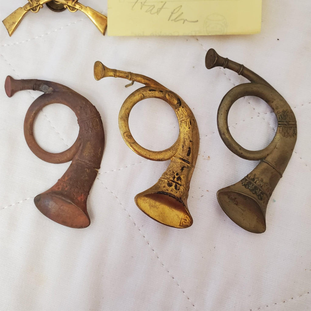 Lot of 5 Union Kepi Cap Badge, Vintage Crossing Rifles Guns and Crossing Cannons