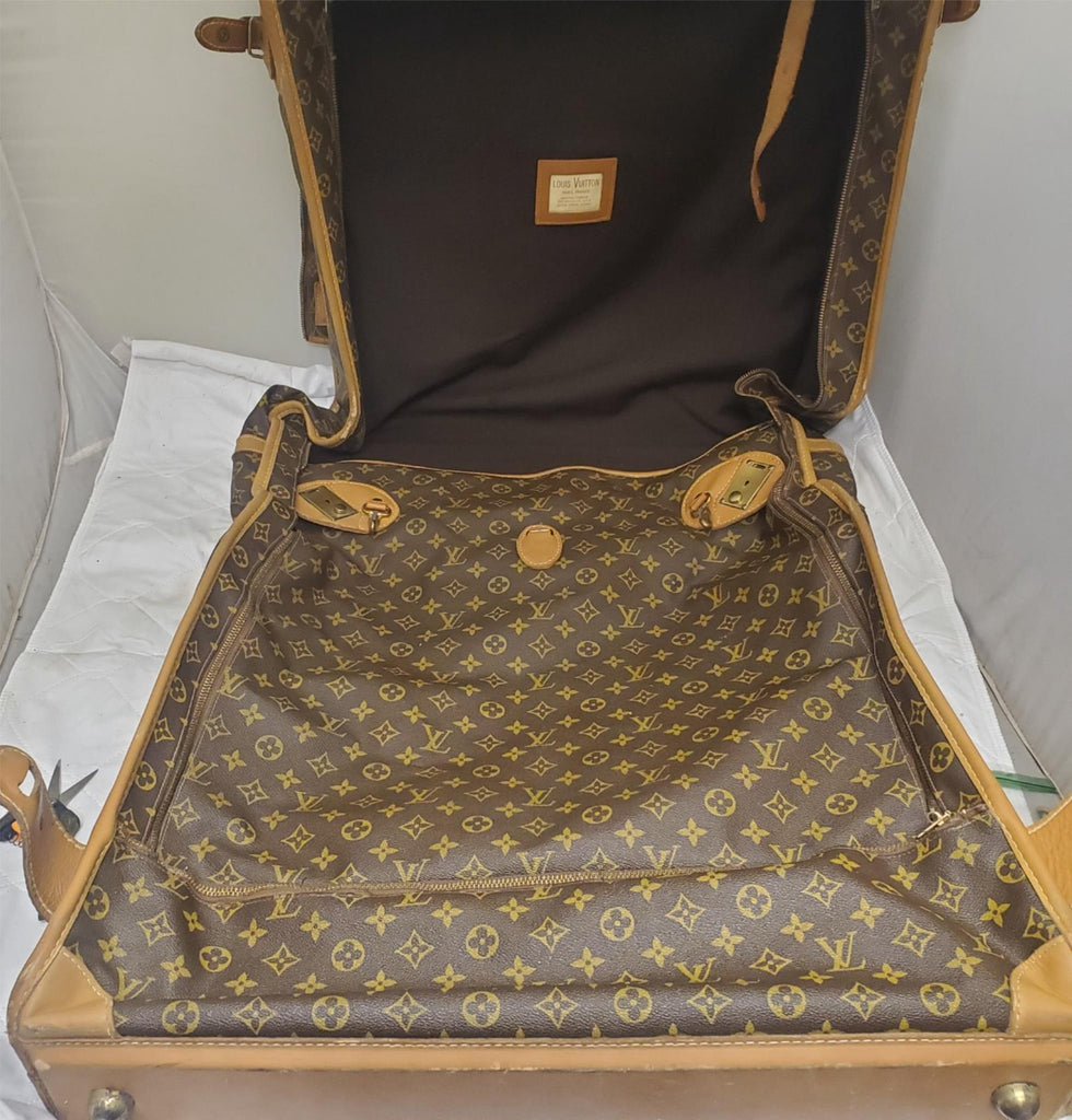 Louis Vuitton Luxury Travel Hanging Suitcase