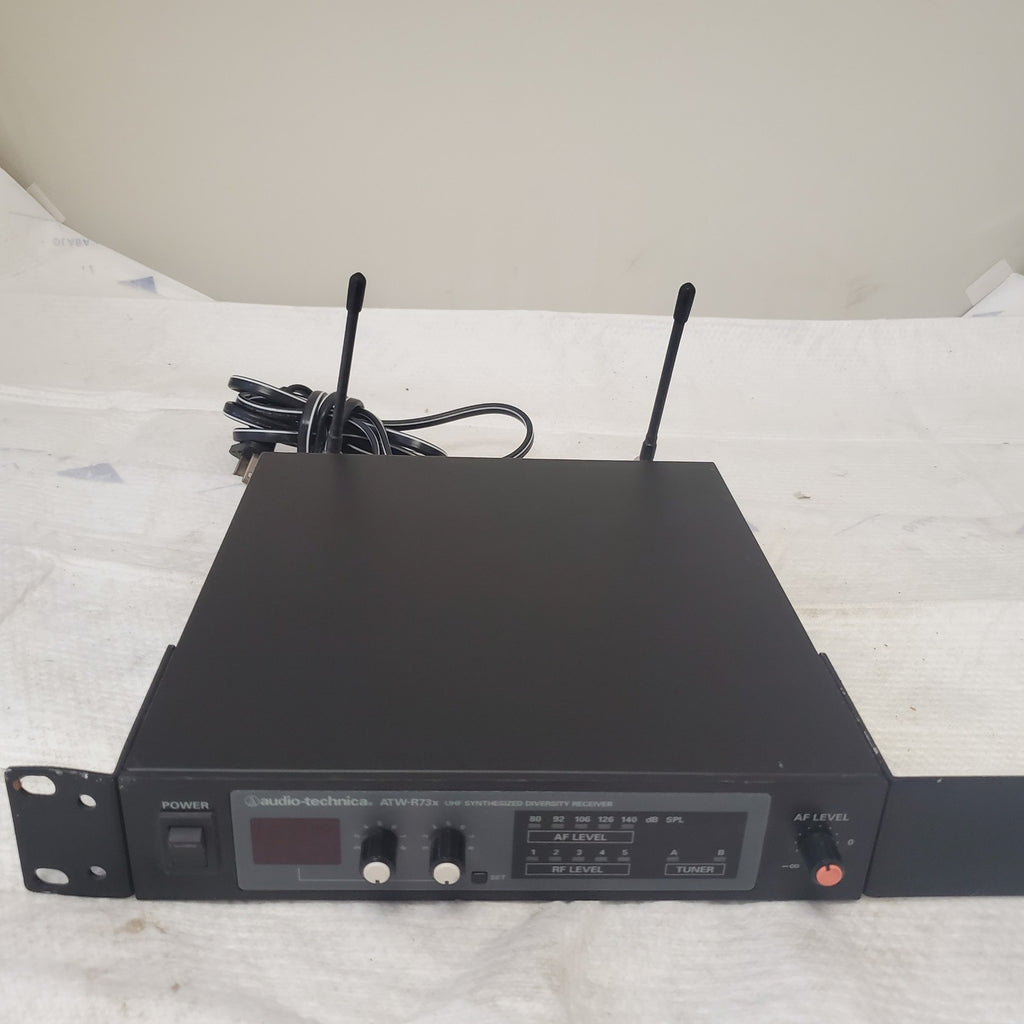 Vintage Audio-Technica ATW-R73x UHF Receiver 120V 60hz 9W - Rackmountable