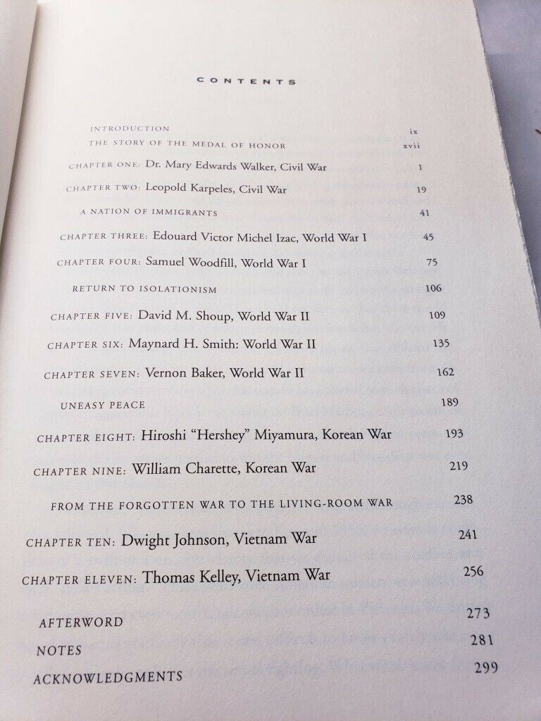 Medal of Honor Allen Mikaelian with Commentary by Mike Wallace Hardcover Book