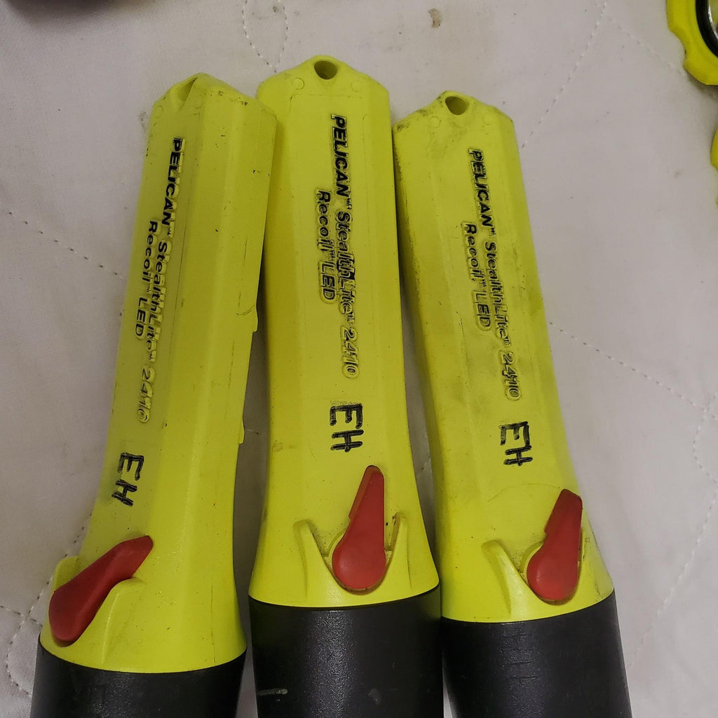 Lot of 11 Streamlight Flashlight LED LOT-82