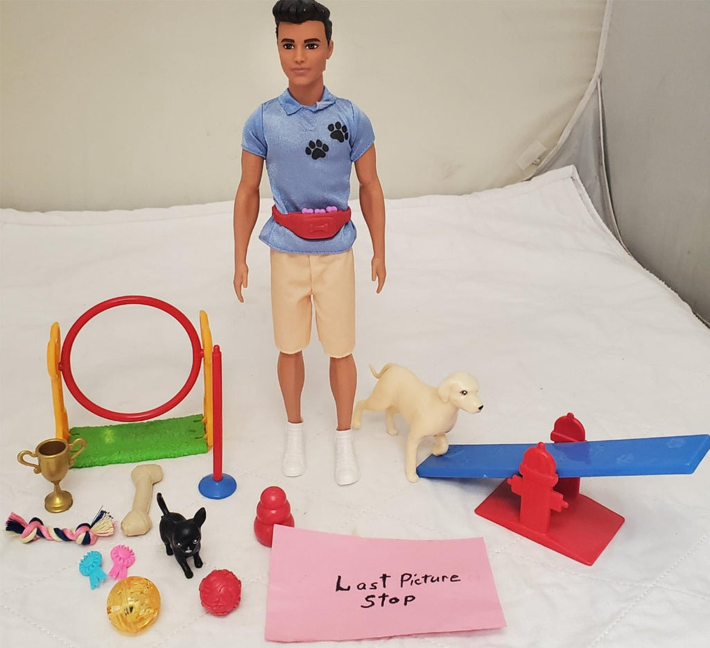 2019 Mattel Barbie Doll You Can Be Anything Dog Trainer Playset