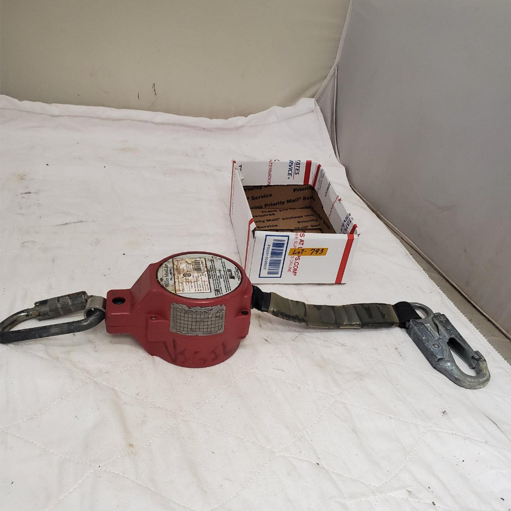 Miller MiniLite FL11-1/11ft Fall Limiter with Safety Harness LOT-793