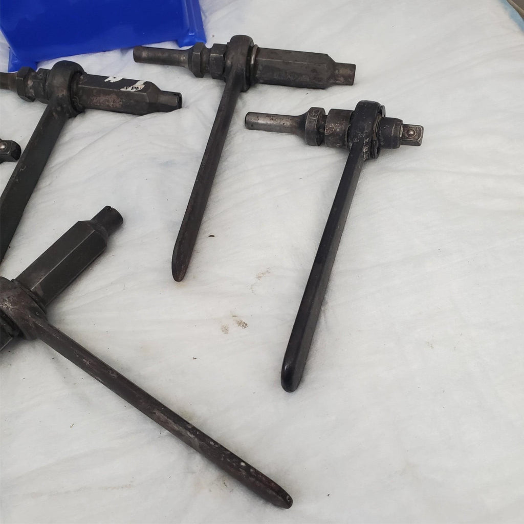 Lot of 5 Assorted Screw Removal Impact Tool LOT-694