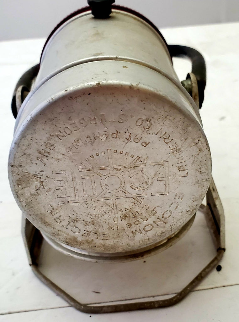 Torch Lamp Vintage / Made in Hong Kong / Metal