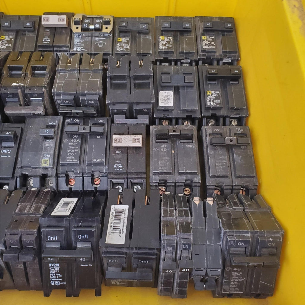Large Lot of 33 Used Circuit Breakers Assorted #40