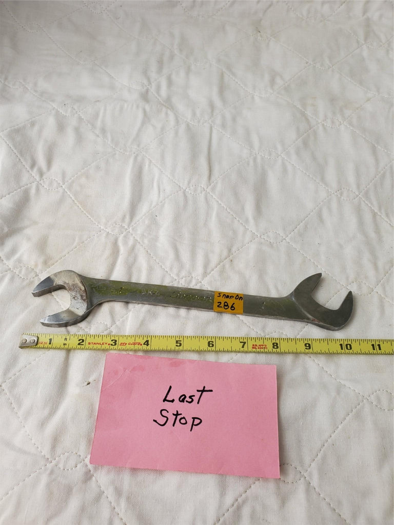 Snap-on 1-1/16" VS32B 4 Way Angle Head Wrench Tool LOT 286