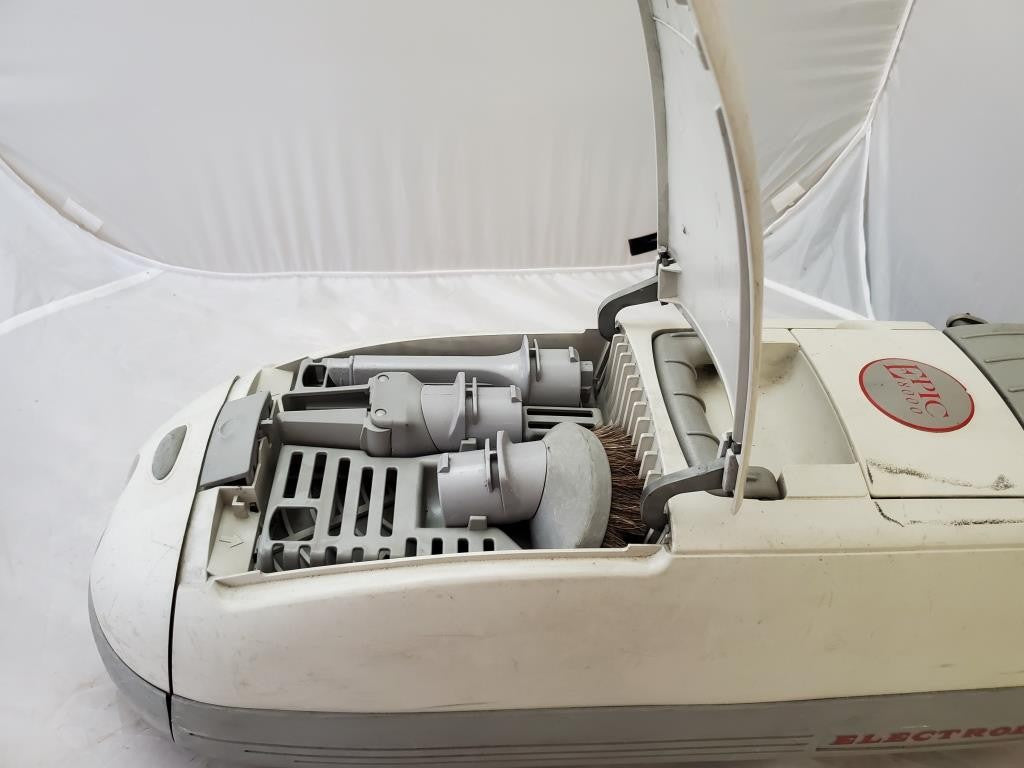 Electrolux Guardian Epic Series 8000 Vacuum Cleaner C133A