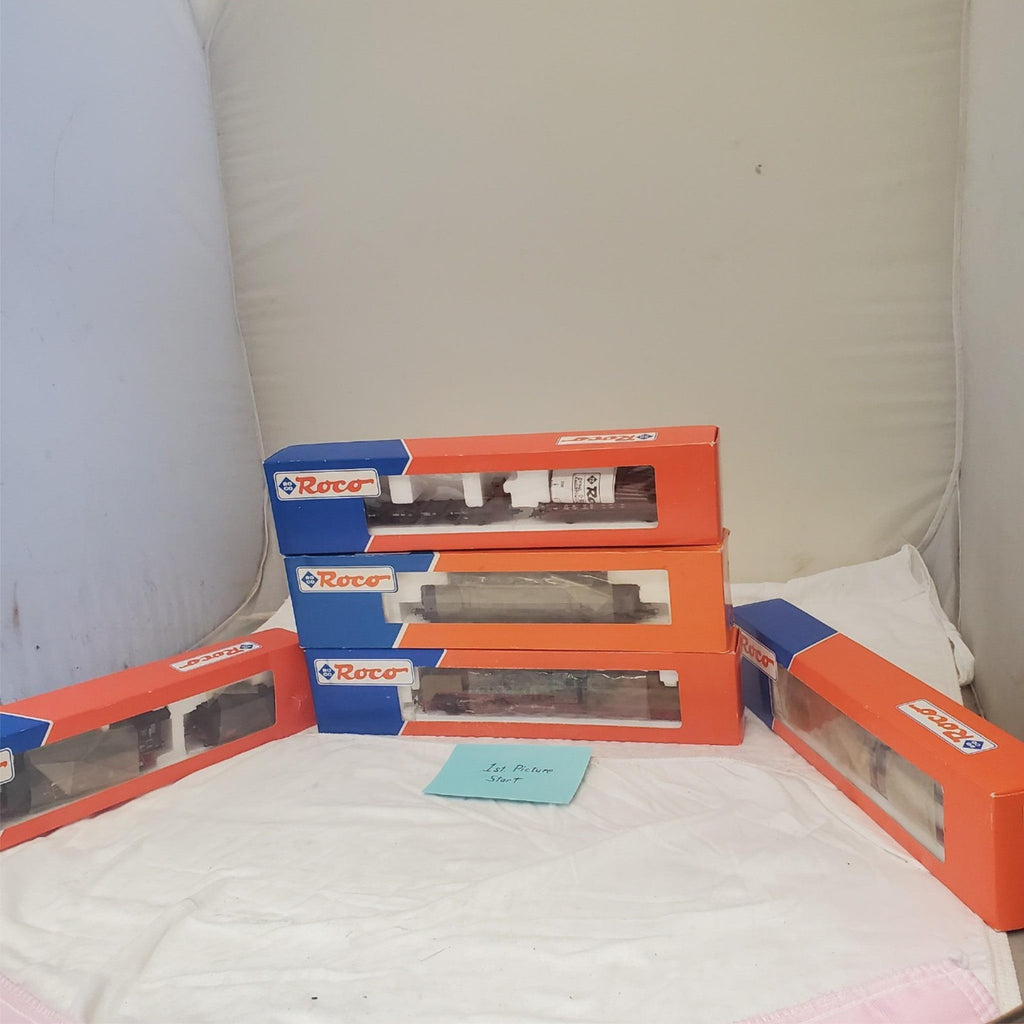 Roco International HO 44083, 43416, 43311 & 43300 Train Set