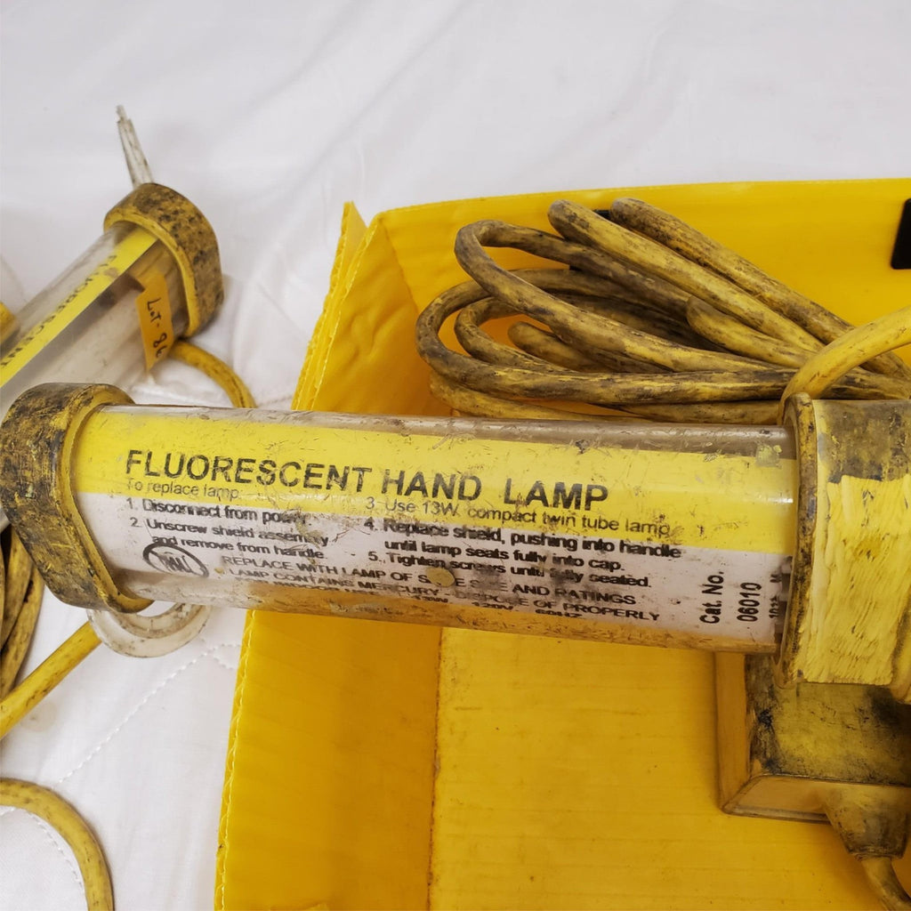 Woodhead Fluorescent Portable Handheld Work Light LOT-864
