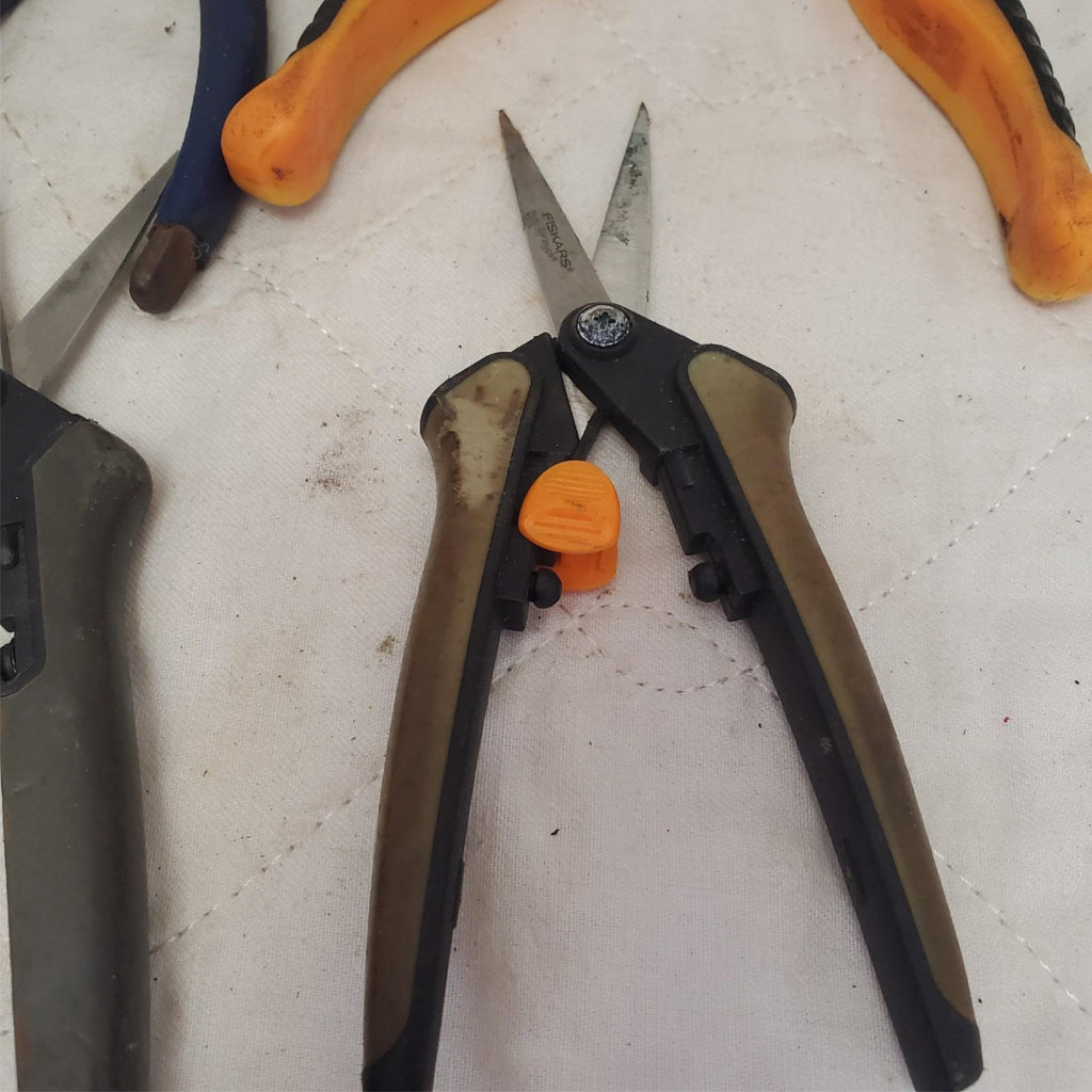 Lot of 5 Assorted Crimpers Stripping Pliers LOT-311