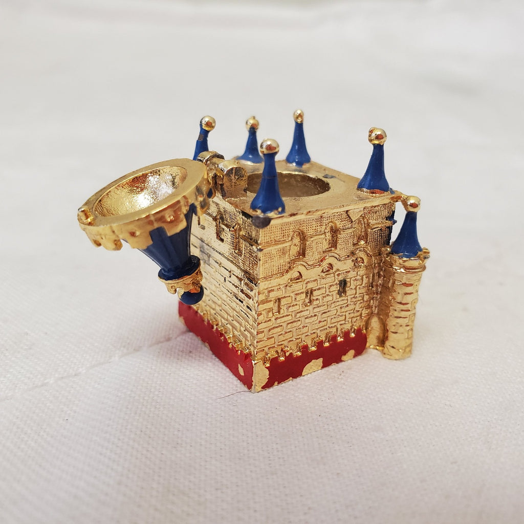 Vintage MSI 1987 Miniature Metal Castle Gaurd Princess Figurine Trinket Box