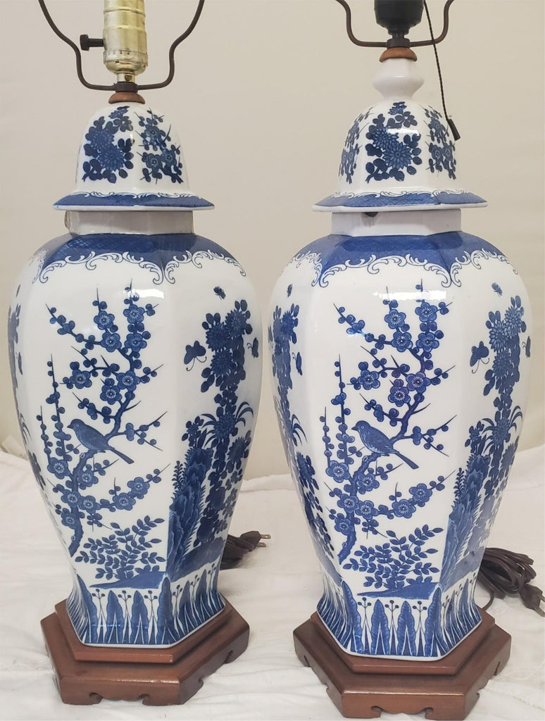 Lot of 2 Vintage Chinese Blue & White Jar Table Lamp
