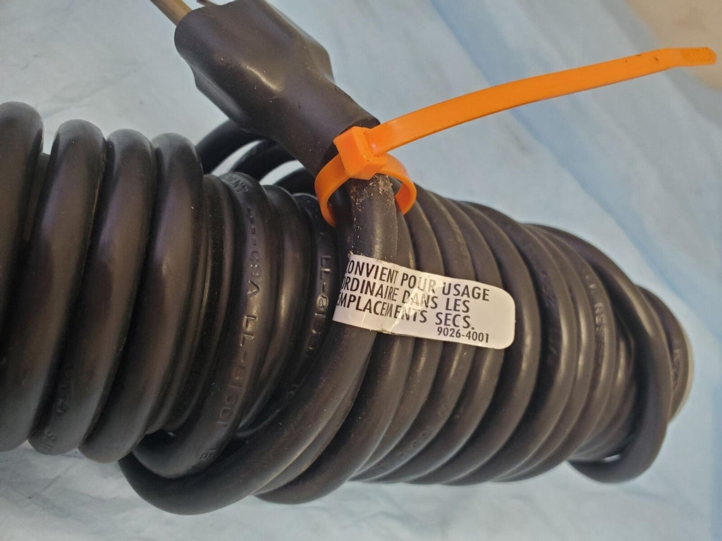 General Manufacturing Stubby II Fluorescent Light