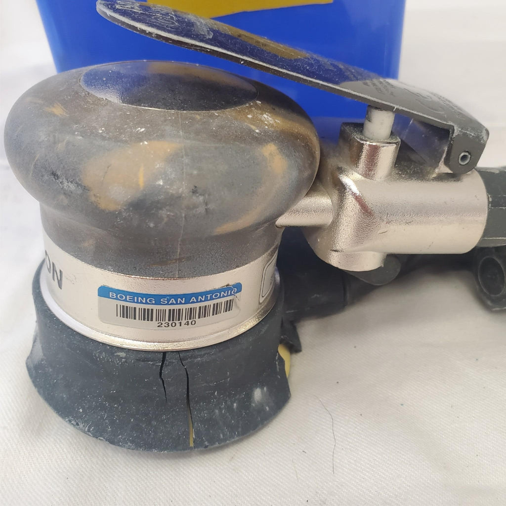 Clayton Pneumatic Jitterbug Random Orbit Air Palm Sander LOT-69