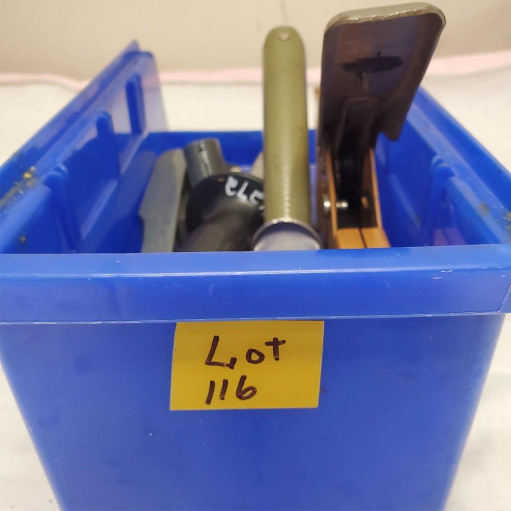 Lot of 8 Assorted Bostitch Stapler, Dividers Breaker Bar & More Tool LOT-116