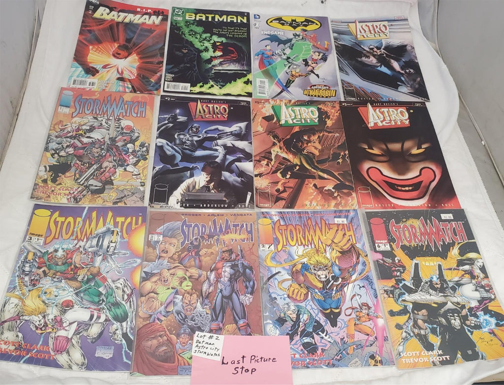  Lot of 12 Assorted Batman, Astrocity & Stormwatch Comic Books #2