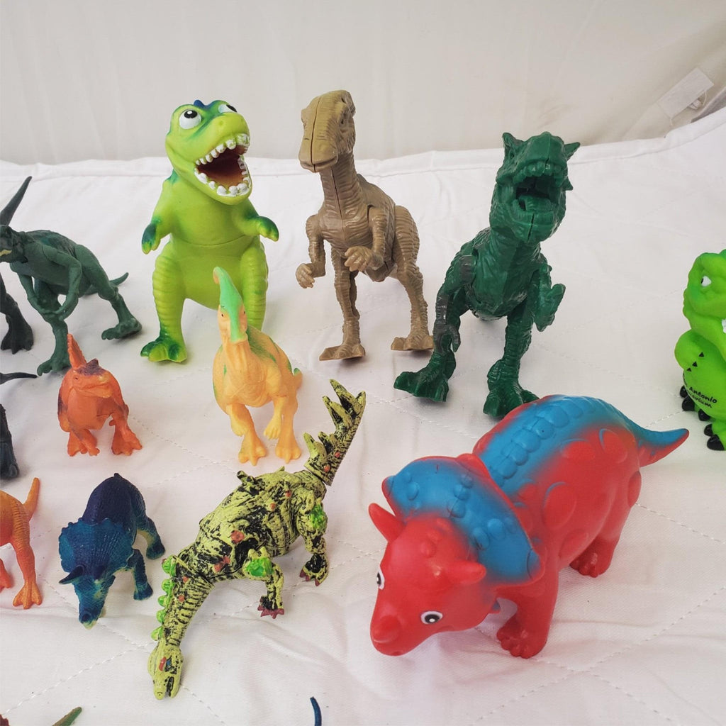 Lot of Assorted Small & Mini Dinosaurs Toys Various Species