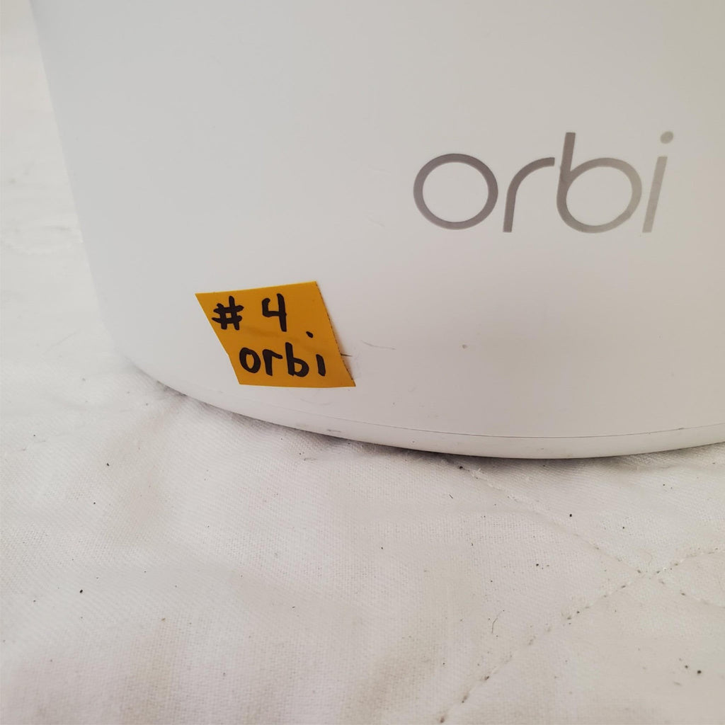 Netgear Orbi RBR40 AC2200 Router Whole Home Tri-band WiFi #4