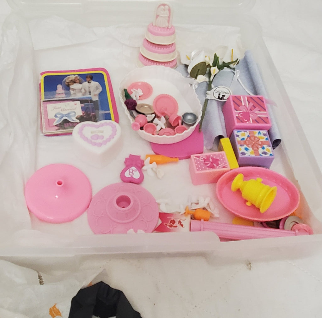 Lot of Miscellaneous Barbie Wedding Accessories with Cake & More Playsets