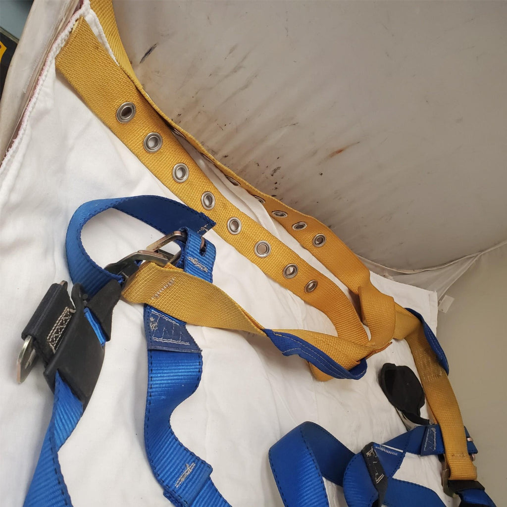 Werner Model C111106 Litefit Plus Construction Harness ML/MG  