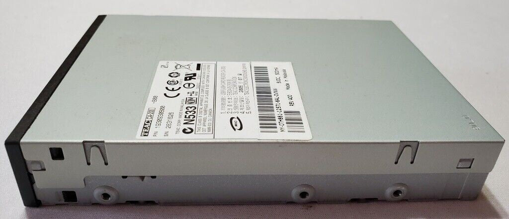 Dell USB Flash Card Reader TEAC CA-200 N533 1930930B00