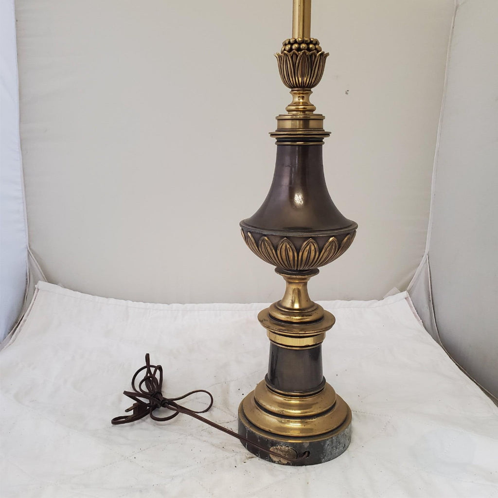 Vintage Stiffel Brass Urn Portable Table Lamp A11