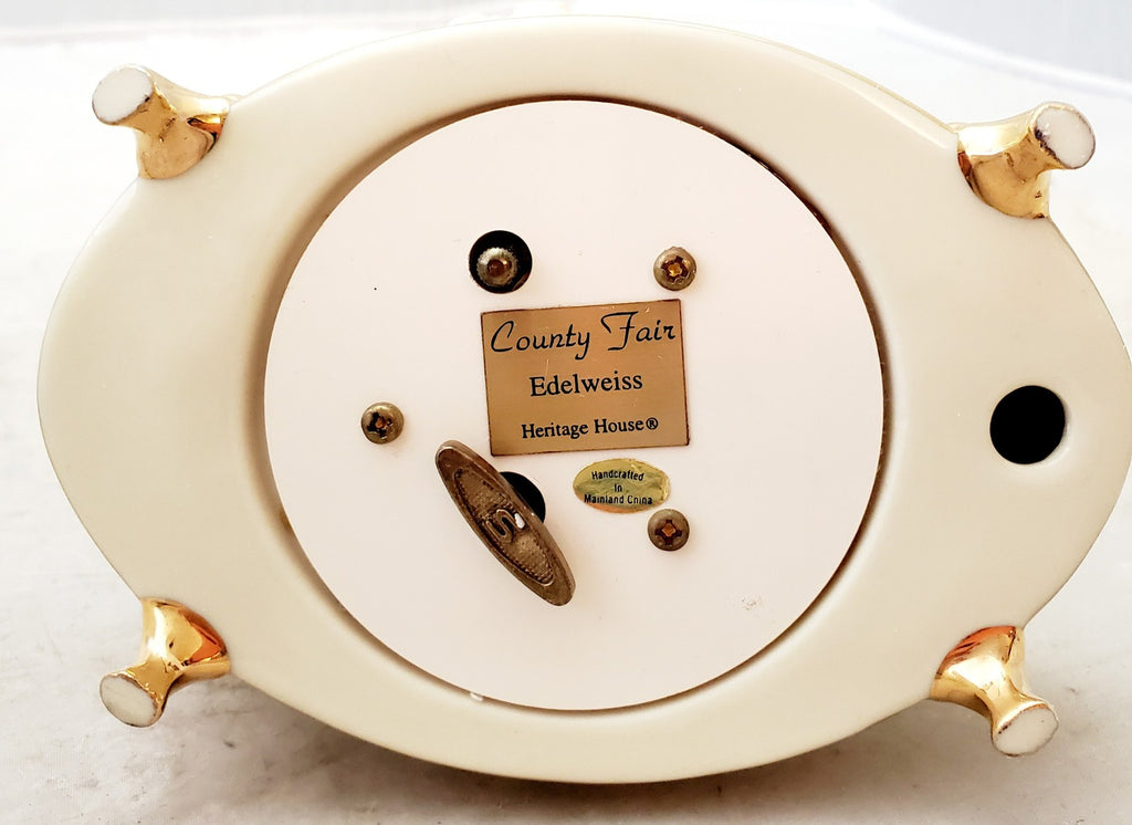 Vintage Heritage House Country Fair Collection Edelweiss