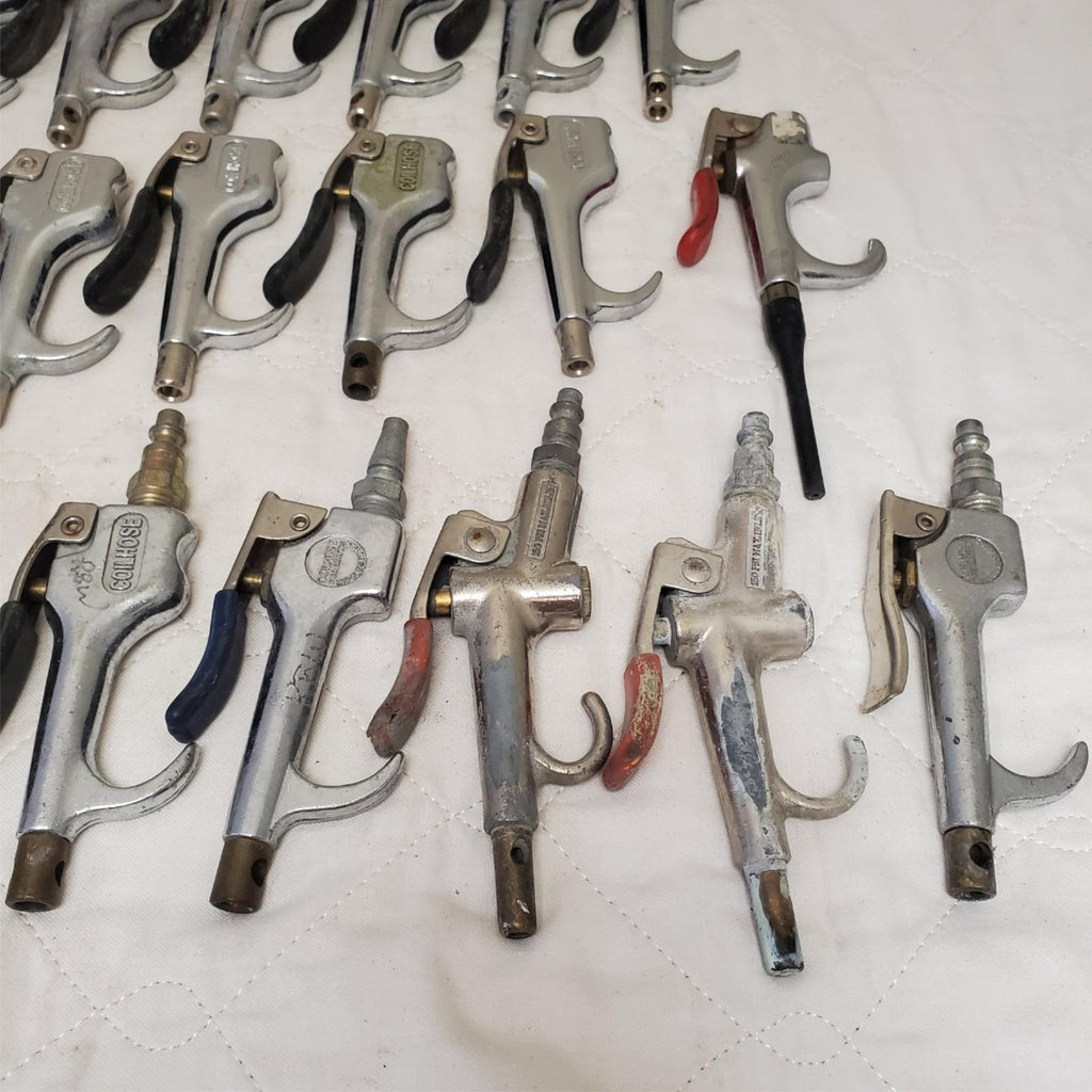 Lot of 25 Coilhose & Various Pneumatics Air Blow Gun Lot 685