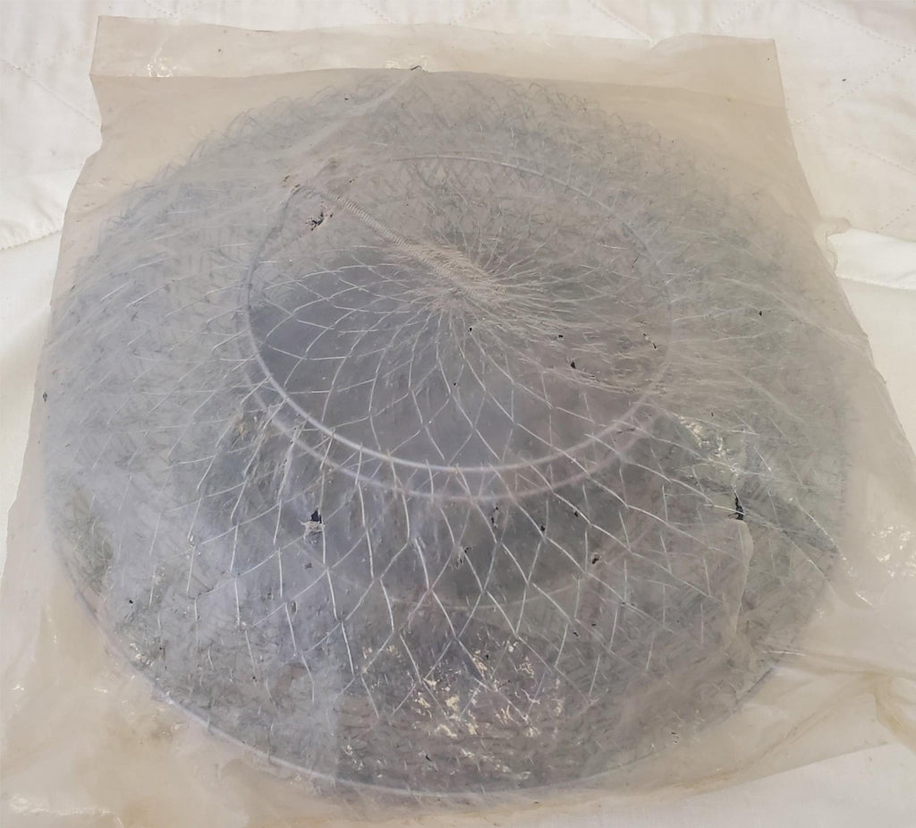 Floating Collapsible Wire Fishing Basket 14"x24"