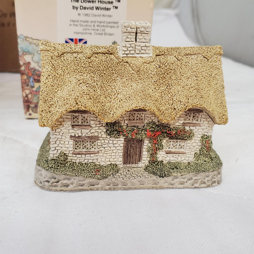 David Winter's Drovers Cottage 1982 & Dower House 1982