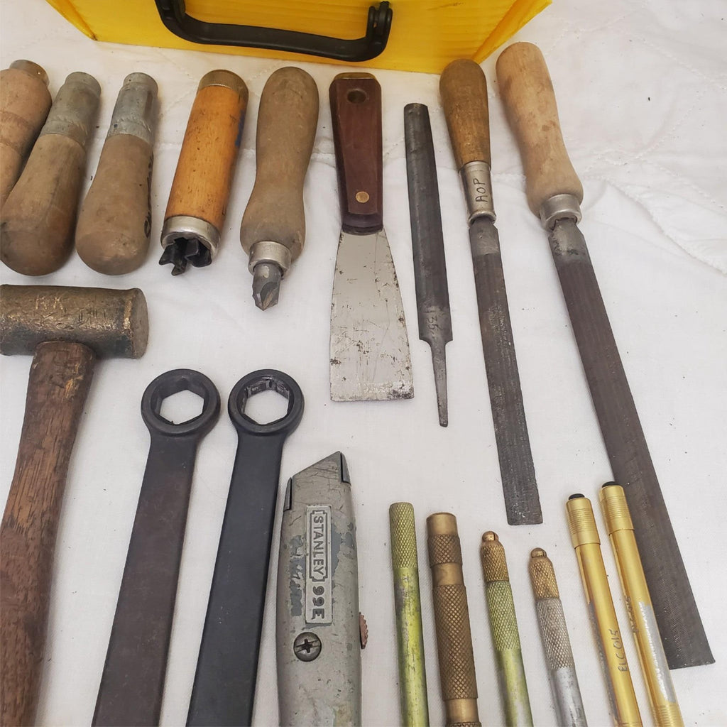 Lot of 4 Used Hand Tools Wood Chisels Hammer Screwdrivers and More LOT-42
