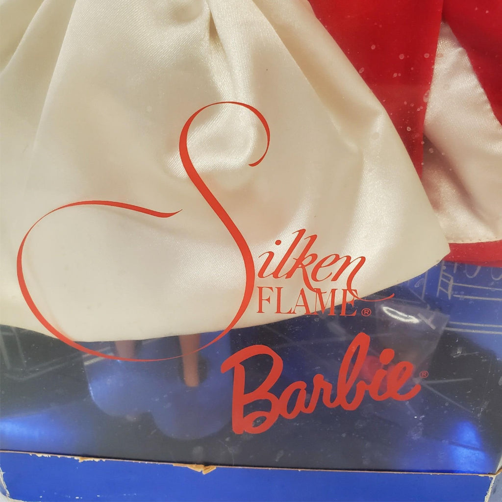 Barbie 1997 - Silk Blame Barbie Mattel Collector Doll