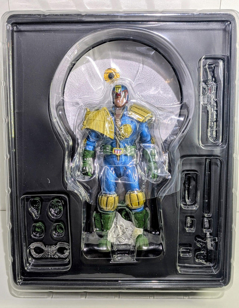 Mezco One:12 Collective Judge Dredd Figure - Used - Damaged 