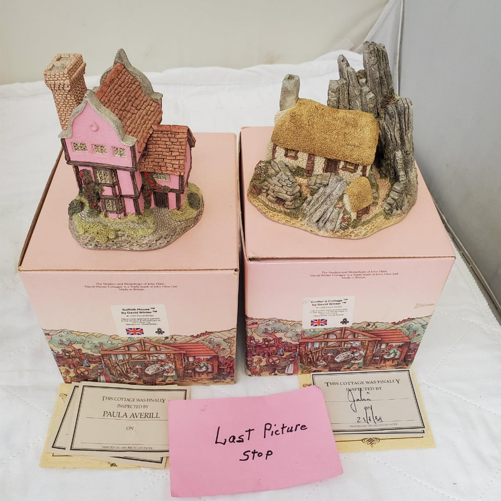 David Winter's Suffolk House &  Crofter's Cottage Figurine