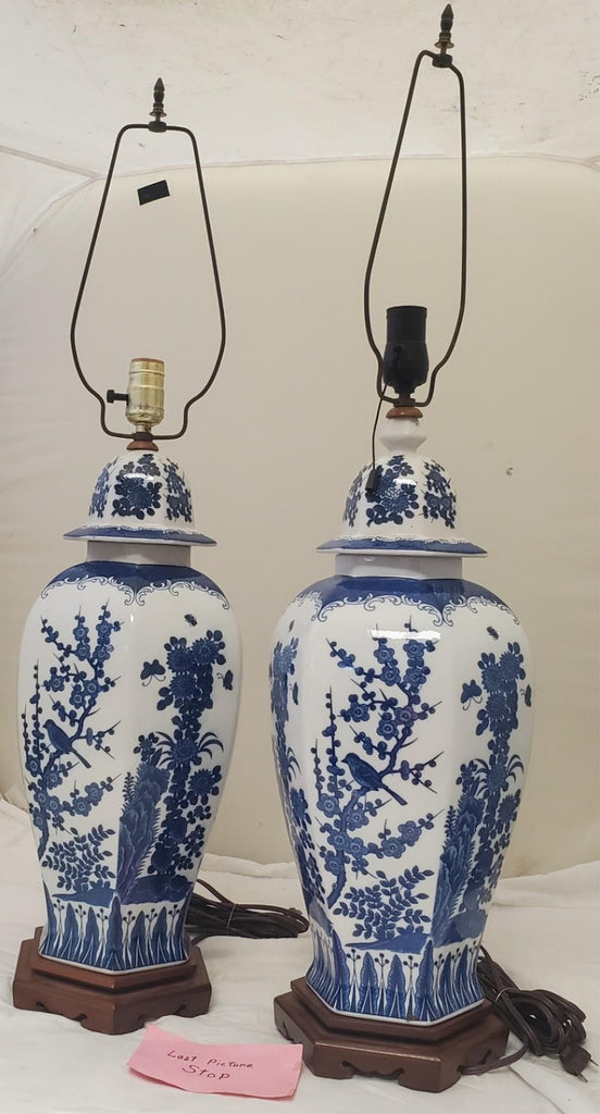 Lot of 2 Vintage Chinese Blue & White Jar Table Lamp