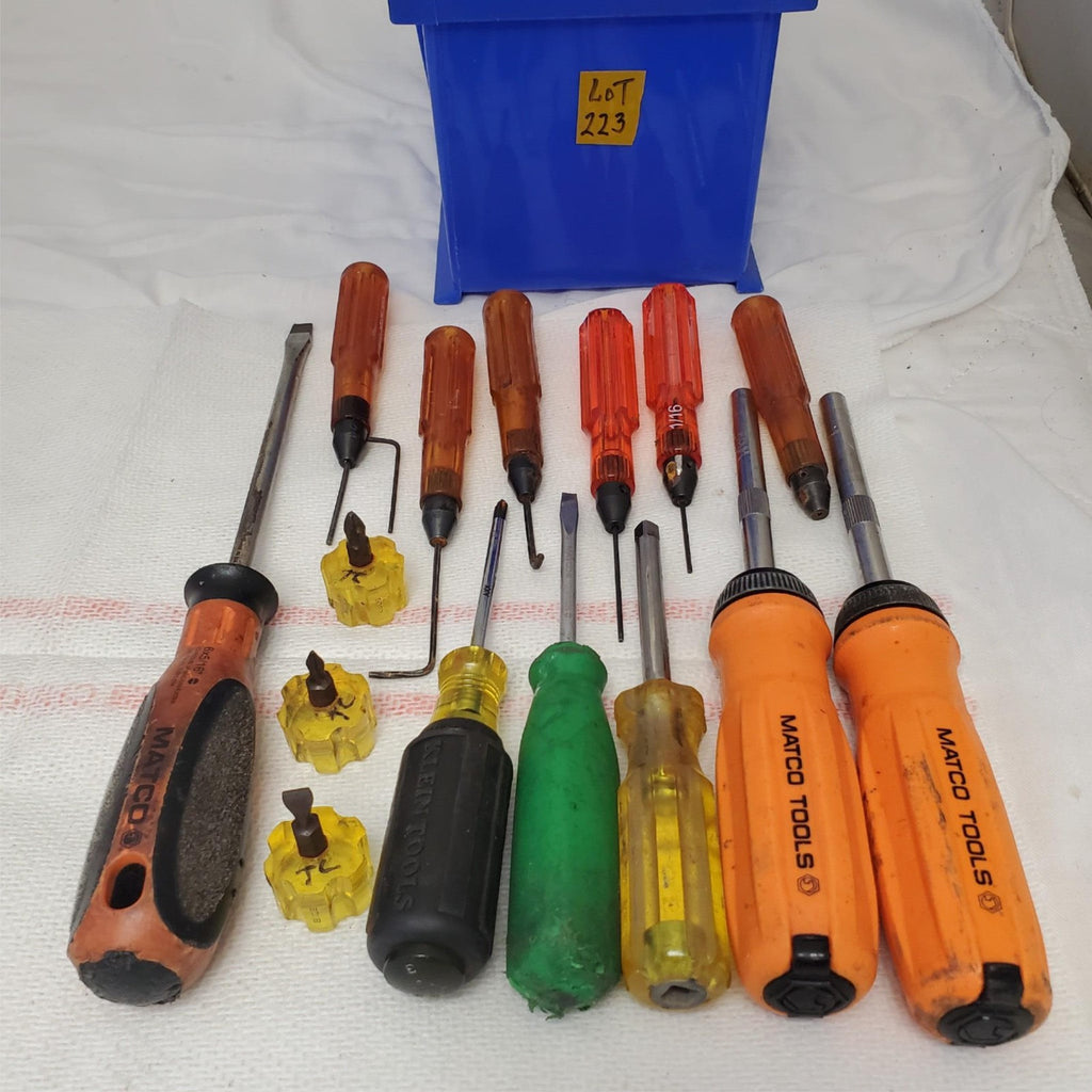 Lot of 15 Assorted Screwdriver Nut Driver Bit Driver LOT-223