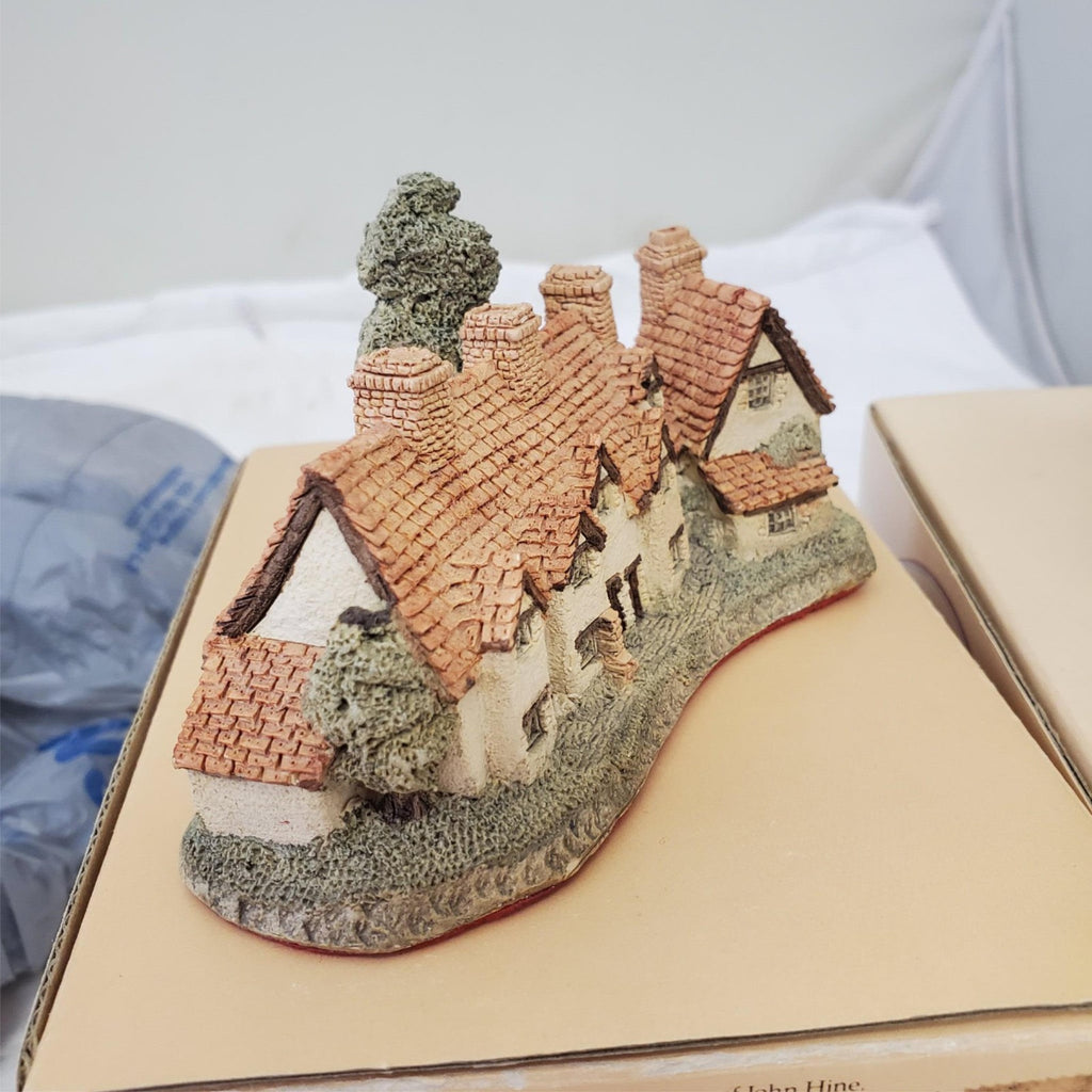 David Winter's Craftsman Cottage & Wine Merchant Cottage