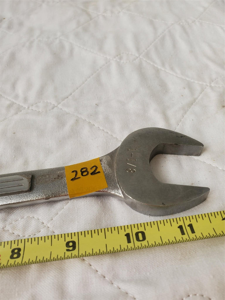 CRAFTSMAN 1 1/8 - 1 1/16 VV44586 Double-Ended Open Wrench Tool LOT 282
