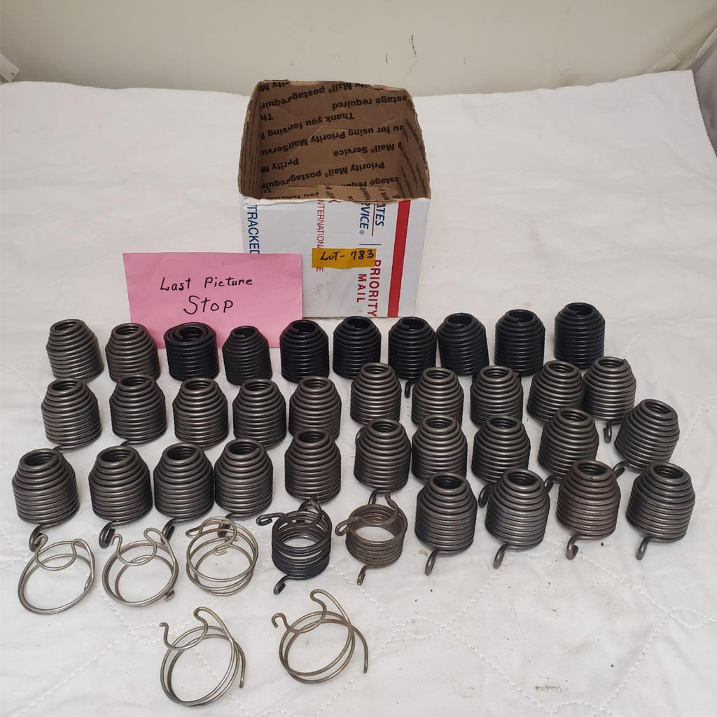 Lot of 41 Rivet Gun Retainer Springs LOT-783