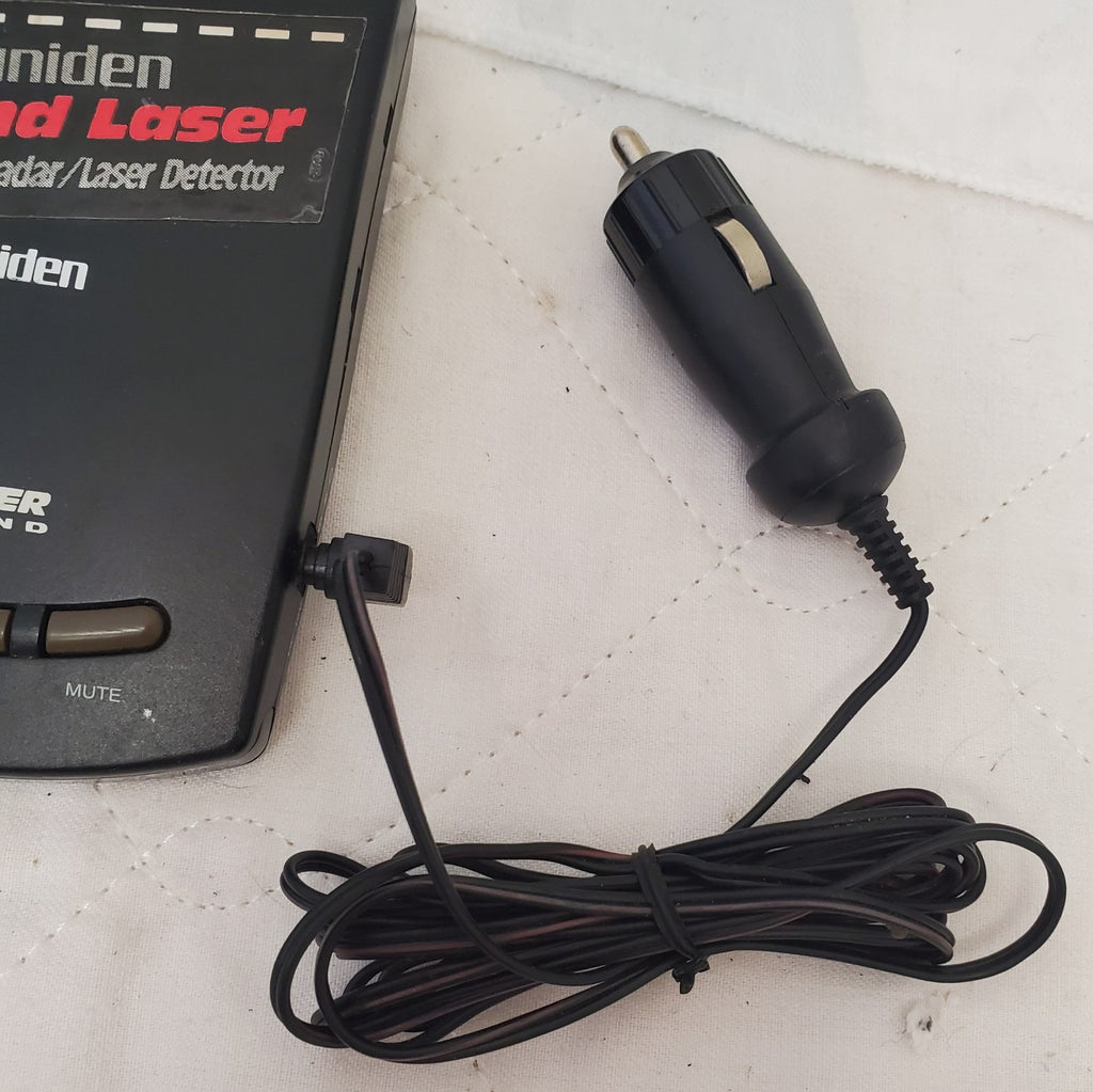 Uniden 3 Band Integrated Radar Laser Detector with Power Cable